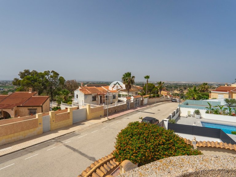 Villa for Sale in Campo De Golf La Marquesa Rojales - Ciudad Quesada, Alicante 33