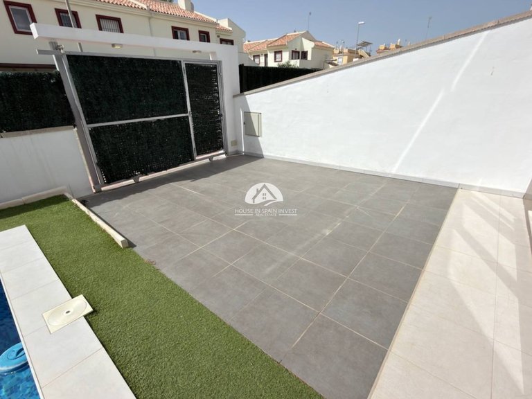 Villa for Sale in Ciudad Quesada Rojales - Ciudad Quesada, Alicante 8