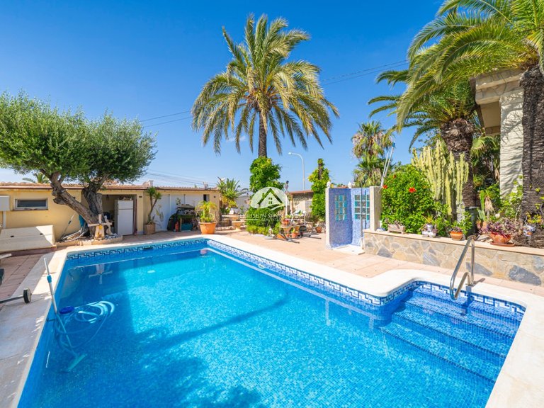 Villa for Sale in Rojales Rojales - Ciudad Quesada, Alicante 6