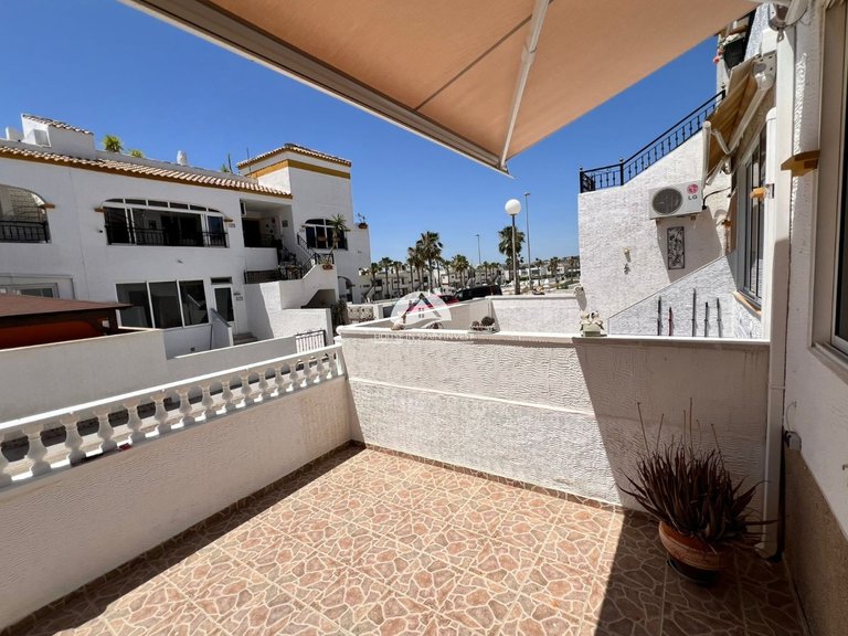 Apartment for Sale in Entre Naranjos - Vistabella Golf Vistabella Golf, Alicante 4