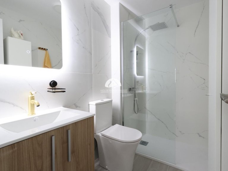 Apartment for Sale in Los Balcones Torrevieja, Alicante 9