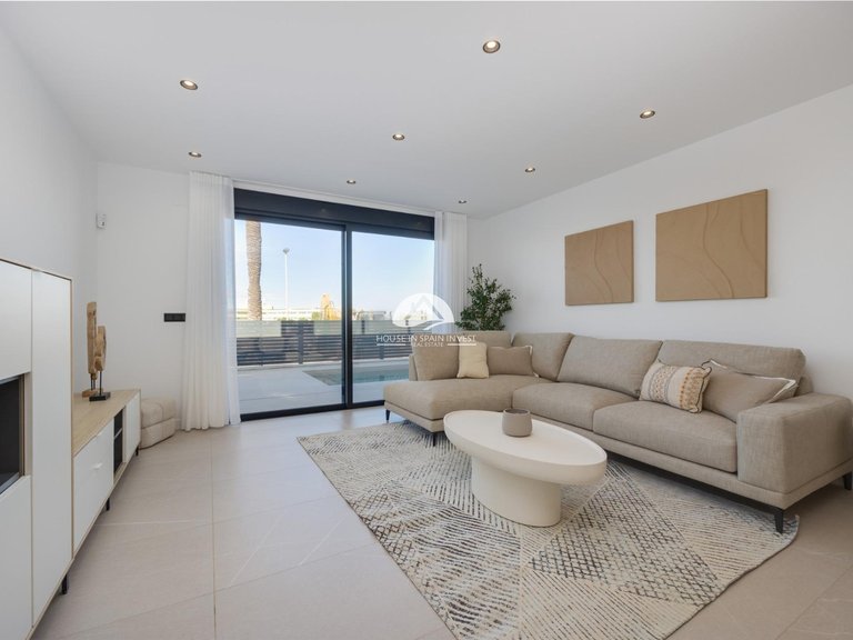 Villa for Sale in Parque Acuático - Sector 25 Torrevieja, Alicante 8
