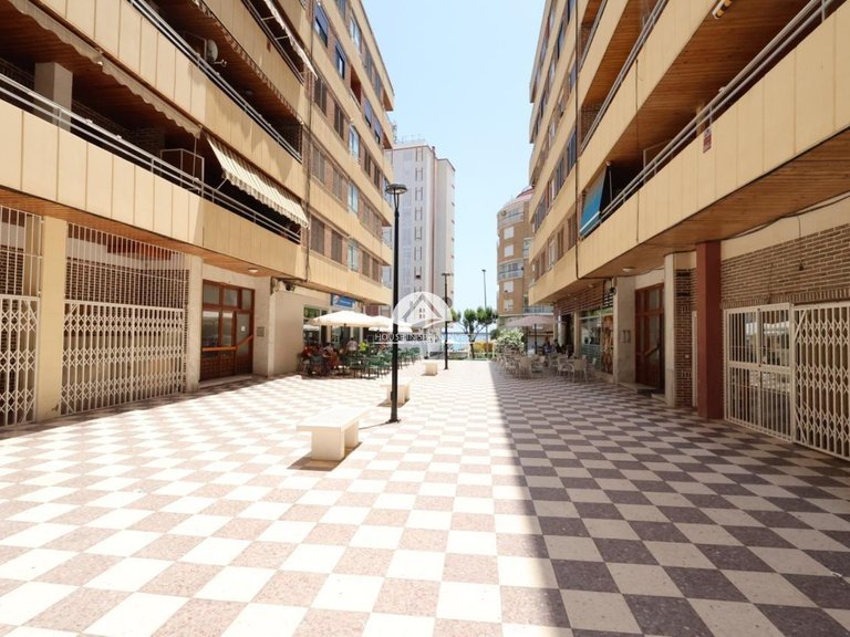 Apartment for Sale in El Acequion - Los Náufragos Torrevieja, Alicante 18