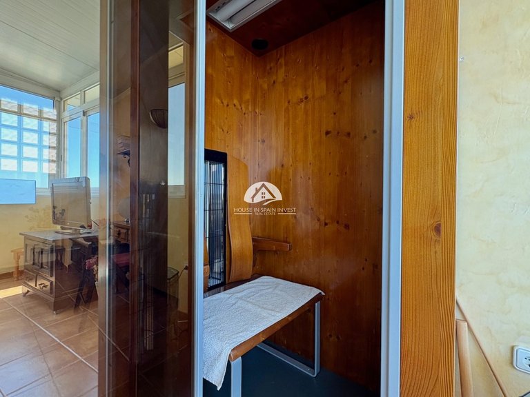 Villa for Sale in Villamartín - Las Filipinas Orihuela Costa, Alicante 33