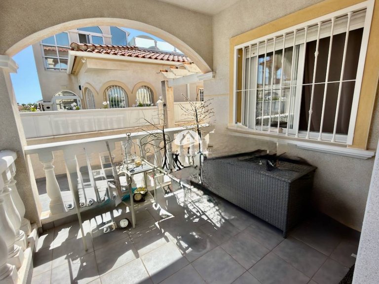 Villa for Sale in Lo Crispin Algorfa - La Finca Golf, Alicante 10