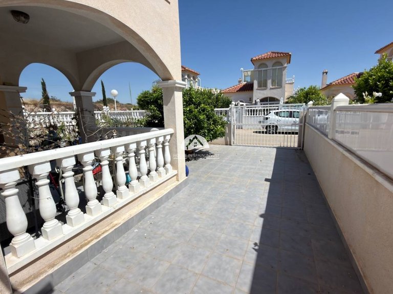 Villa for Sale in Lo Crispin Algorfa - La Finca Golf, Alicante 12