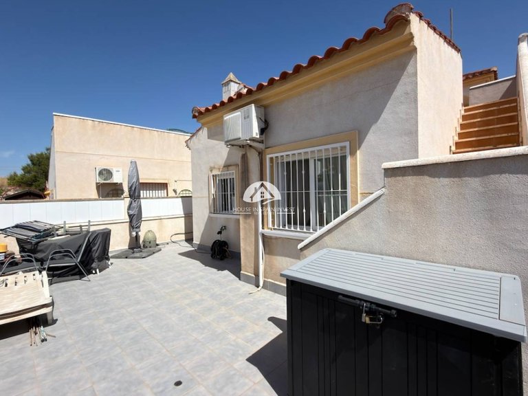 Villa for Sale in Lo Crispin Algorfa - La Finca Golf, Alicante 14