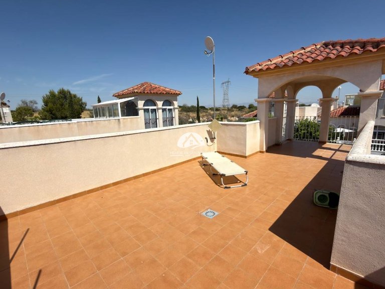 Villa for Sale in Lo Crispin Algorfa - La Finca Golf, Alicante 16