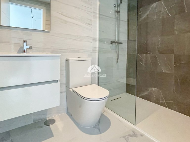 Apartment for Sale in Punta Prima Orihuela Costa, Alicante 15