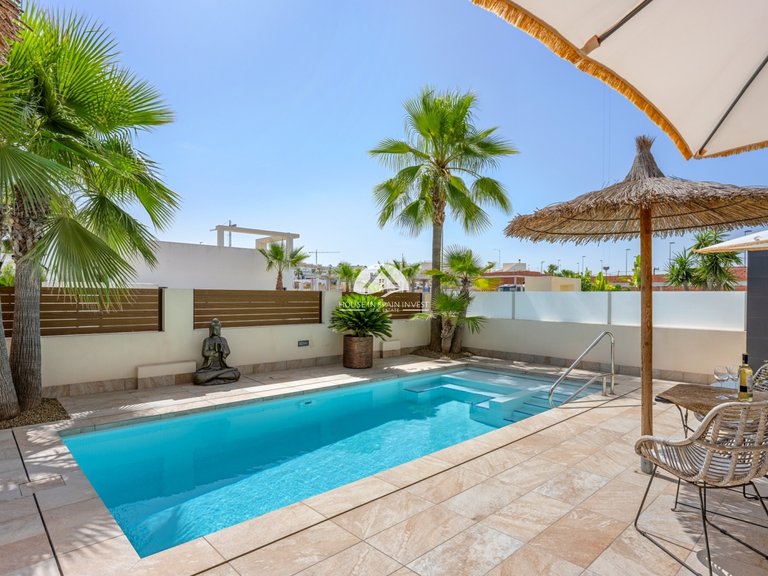 Villa for Sale in Benijofar Benijofar, Alicante 3