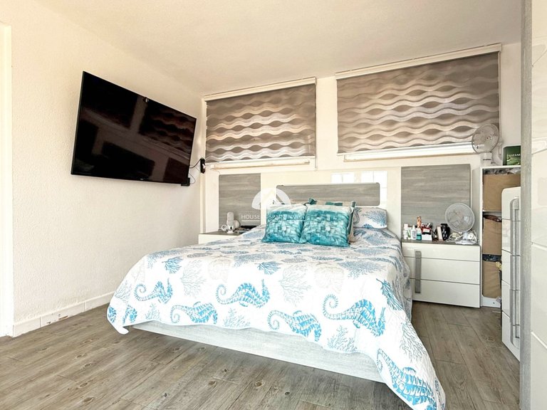Villa for Sale in Villamartín - Las Filipinas Orihuela Costa, Alicante 9