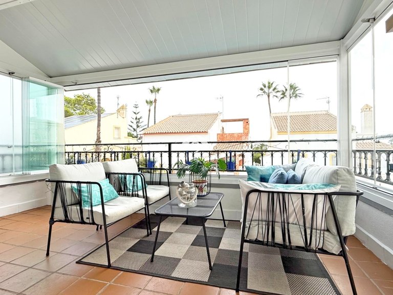 Villa for Sale in Villamartín - Las Filipinas Orihuela Costa, Alicante 20