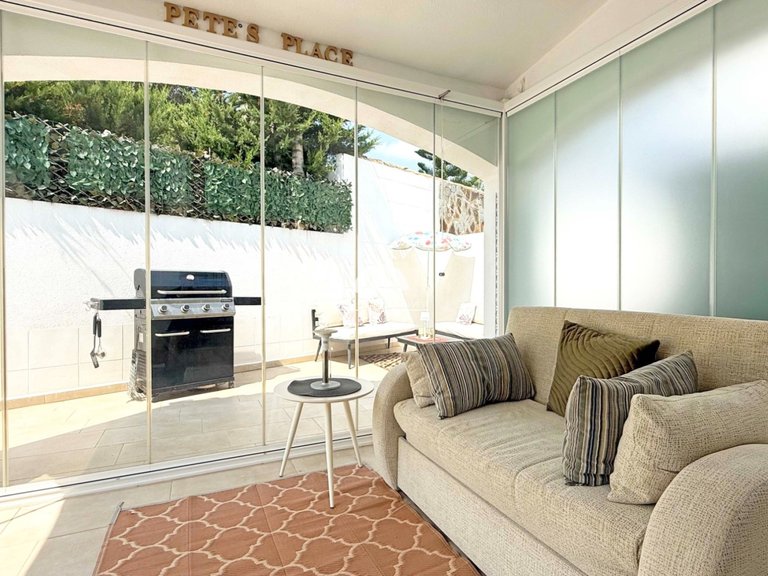 Villa for Sale in Villamartín - Las Filipinas Orihuela Costa, Alicante 32