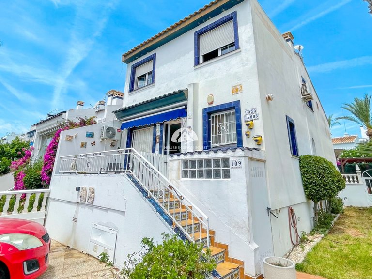 Town House for Sale in La Rioja Orihuela Costa, Alicante 1