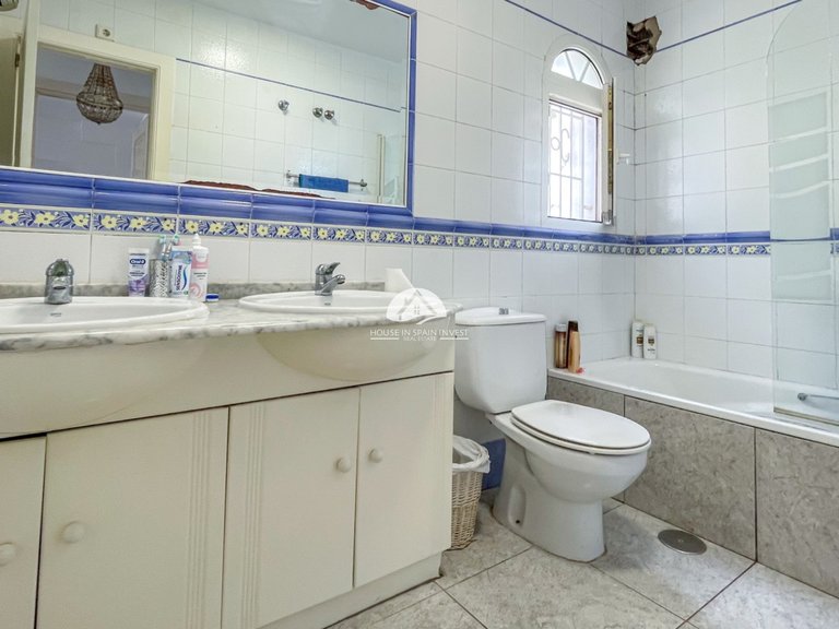 Town House for Sale in La Rioja Orihuela Costa, Alicante 24