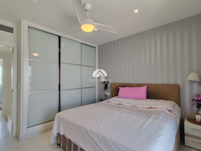 Corner Townhouse for Sale in Torrevieja Torrevieja, Alicante 17