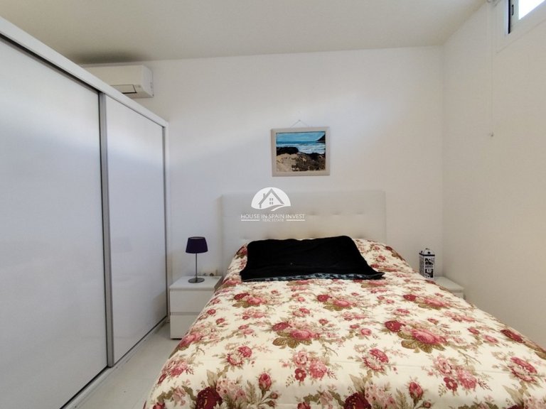 Corner Townhouse for Sale in Torrevieja Torrevieja, Alicante 28