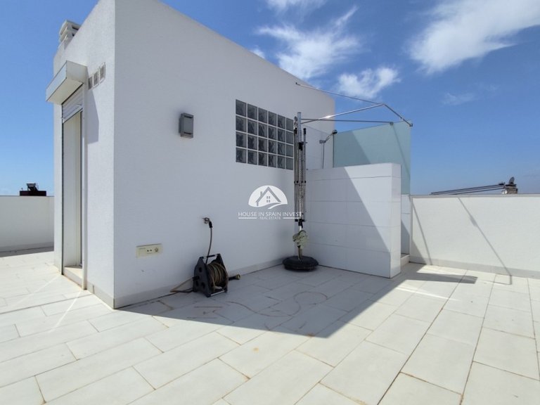 Corner Townhouse for Sale in Torrevieja Torrevieja, Alicante 38