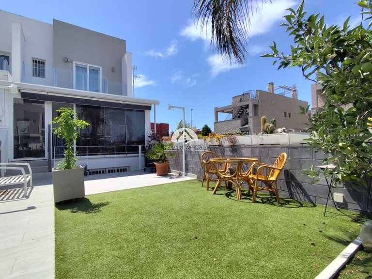 Corner Townhouse for Sale in Torrevieja Torrevieja, Alicante 50