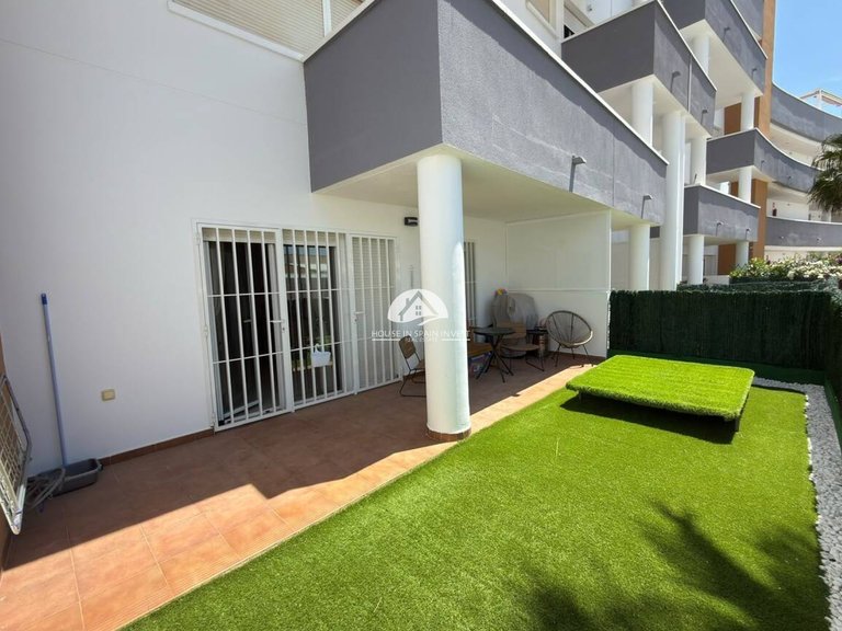 Apartment for Sale in Villamartín - Las Filipinas Orihuela Costa, Alicante 1