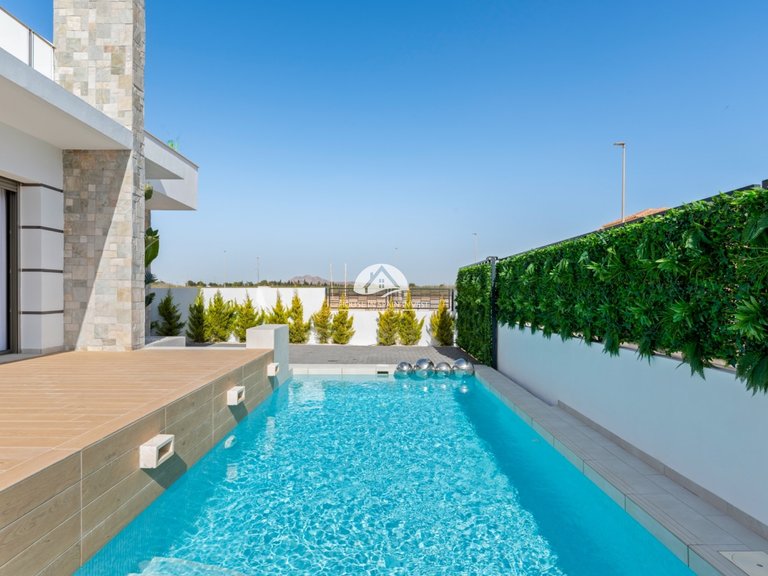Villa for Sale in Los Alcázares Murcia, Murcia 2