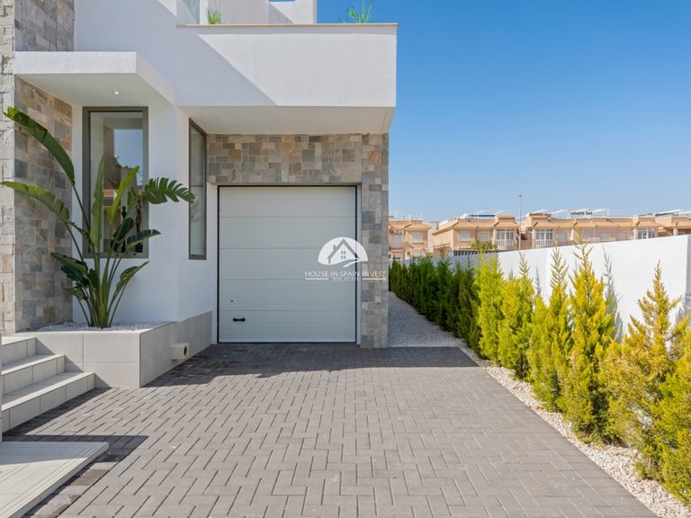 Villa for Sale in Los Alcázares Murcia, Murcia 4