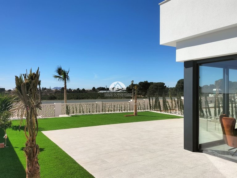 Villa for Sale in Pilar de la Horadada Pilar De La Horadada, Alicante 8