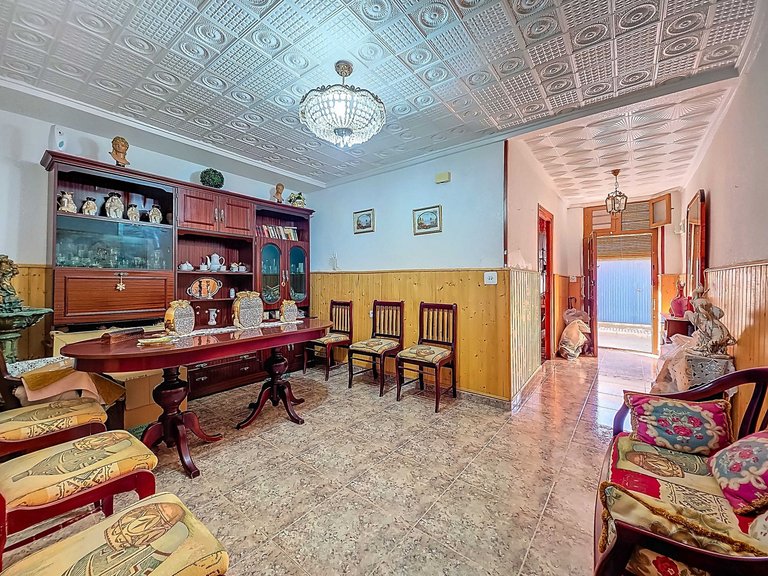 Town House for Sale in Pinoso, Alicante 3