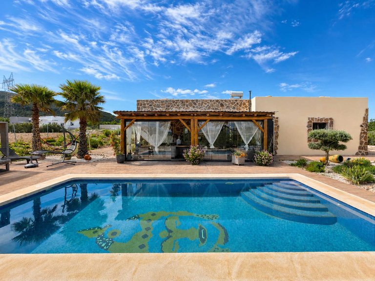 Villa for Sale in Salinas, Alicante 3