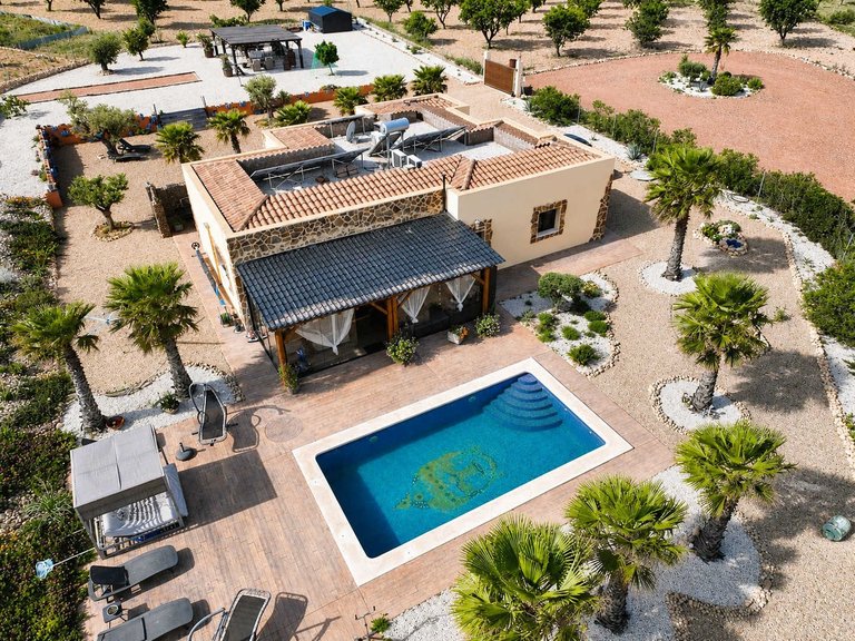 Villa for Sale in Salinas, Alicante 5