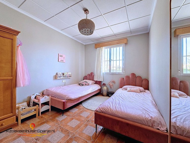 Villa for Sale in Caudete, Albacete 12