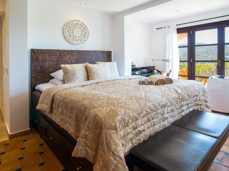 Villa for Sale in Port D'andratx, Balearic Islands 14