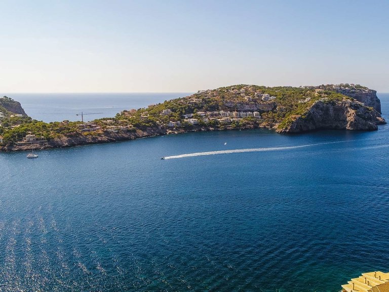 Villa for Sale in Port D'andratx, Balearic Islands 16