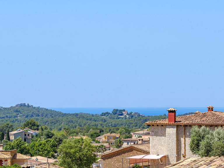 Villa for Sale in Calvià Pueblo, Balearic Islands 17