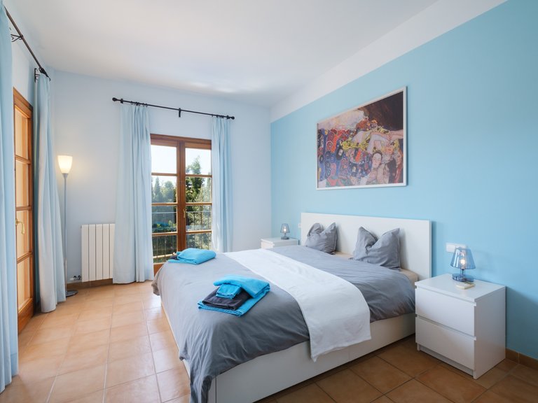 Villa for Sale in Calvià Pueblo, Balearic Islands 10