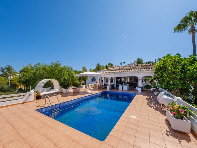Villa for Sale in Santa Ponsa, Balearic Islands 5