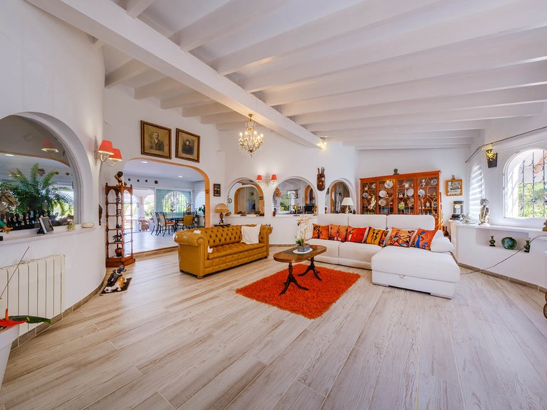 Villa for Sale in Santa Ponsa, Balearic Islands 7