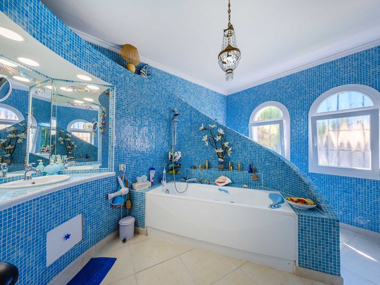 Villa for Sale in Santa Ponsa, Balearic Islands 11