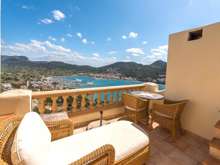 Apartment for Sale in Port D'andratx, Balearic Islands 8