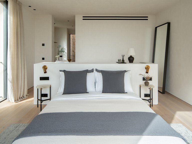 Villa for Sale in Costa D'en Blanes, Balearic Islands 16