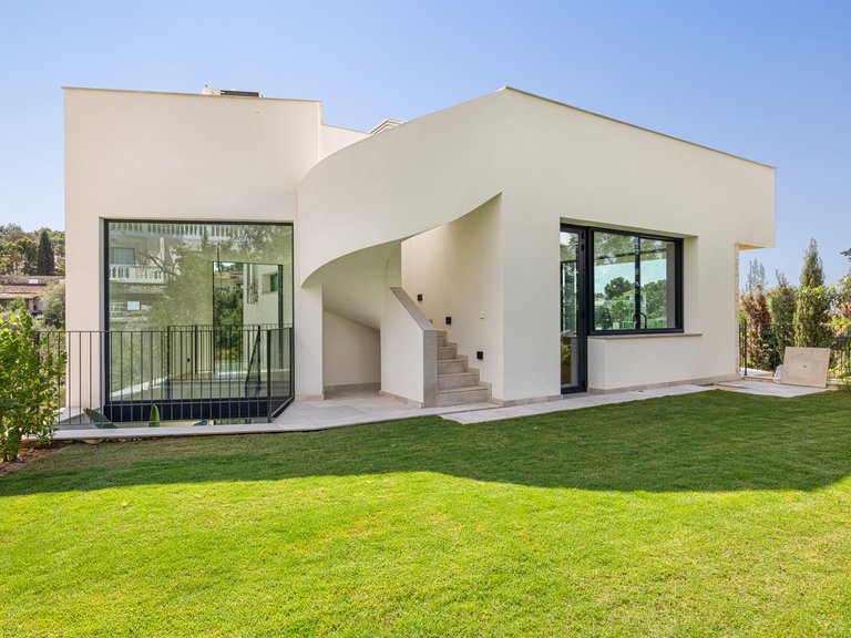 Villa for Sale in Bendinat, Balearic Islands 12