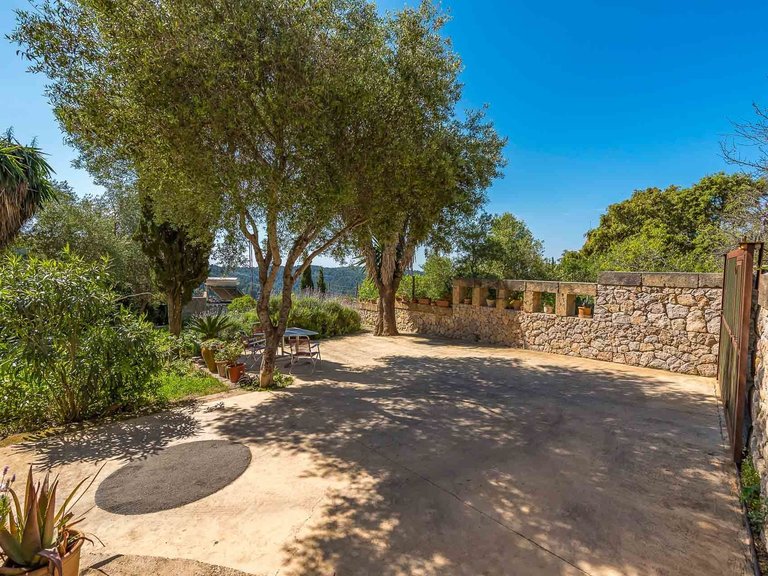 Villa for Sale in Galilea, Balearic Islands 3