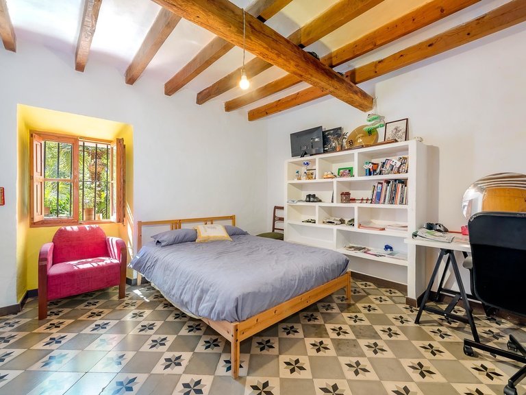 Villa for Sale in Galilea, Balearic Islands 9