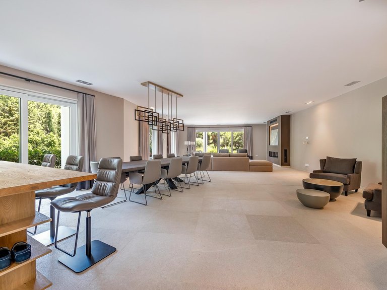 Villa for Sale in Calvià / Peguera, Balearic Islands 5