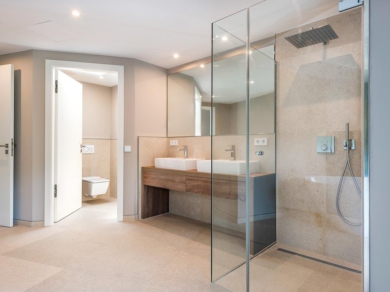 Villa for Sale in Calvià / Peguera, Balearic Islands 9