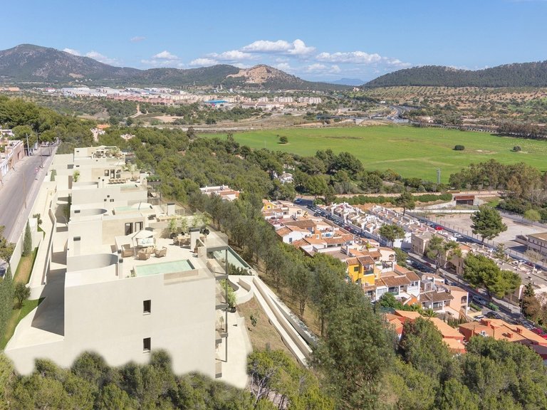 Apartment for Sale in Santa Ponsa, Balearic Islands 2