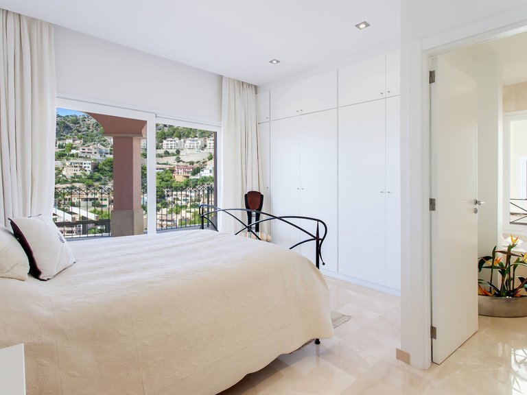 Apartment for Sale in Port D'andratx, Balearic Islands 13