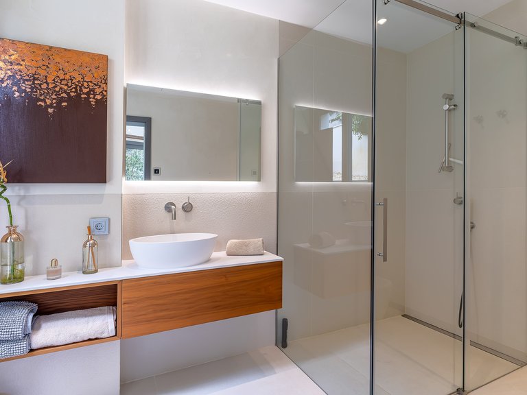 Villa for Sale in Calvià / Santa Ponça, Balearic Islands 15