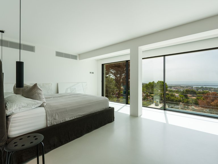 Villa for Sale in Costa D'en Blanes / Costa D'en Blanes, Balearic Islands 13