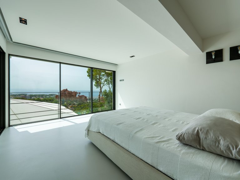 Villa for Sale in Costa D'en Blanes / Costa D'en Blanes, Balearic Islands 10